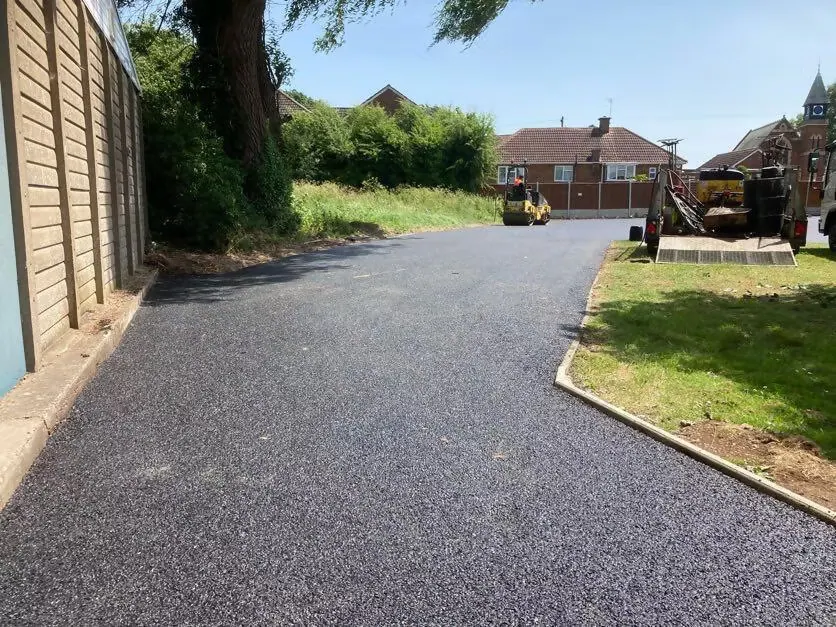 Curved tarmac access road