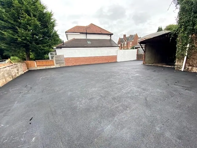 Surface Dressing work by SN Enterprises Ltd: Approved Tar & Chip Surface Dressing The Midlands